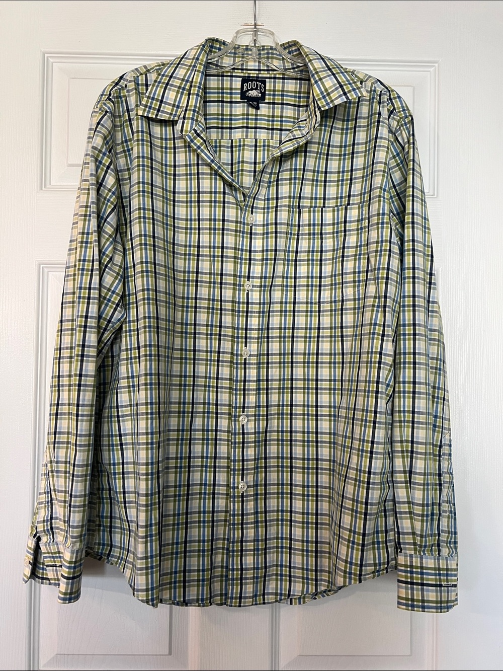 Roots Men's Green Plaid Button-Up Shirt